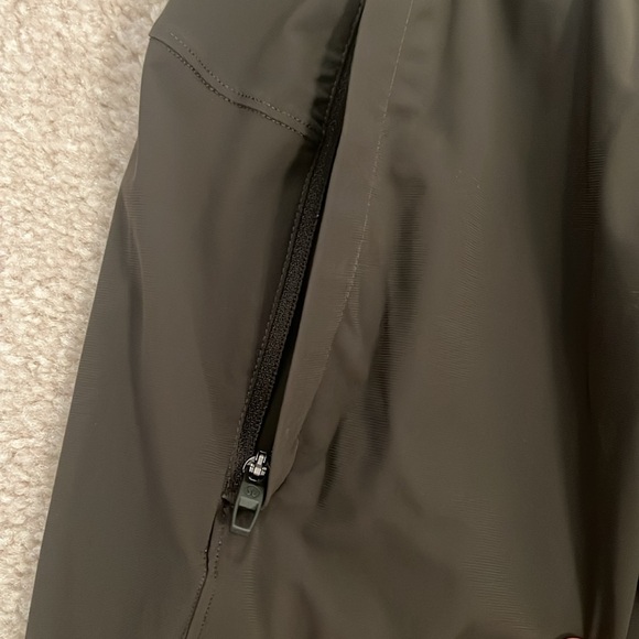 Men’s lululemon joggers in XS - Picture 3 of 8